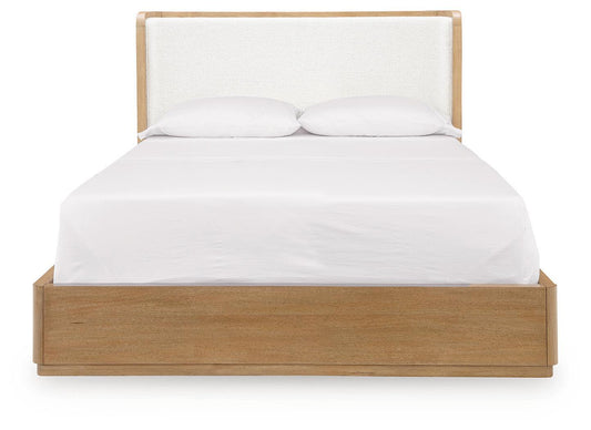 Pamaria - Upholstered Bed